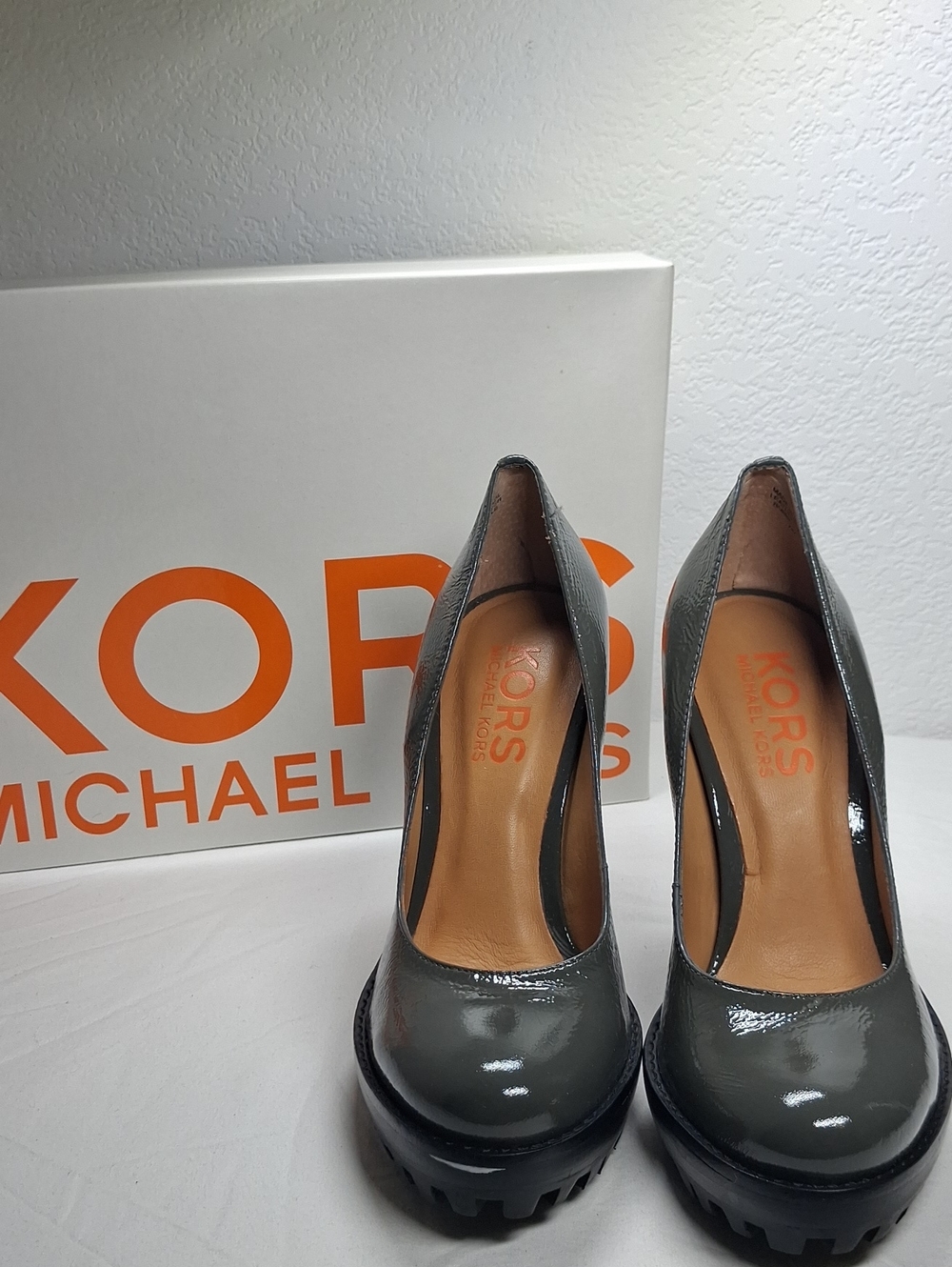 Michael Kors Gray Patent Platform Pumps with Lug Sole